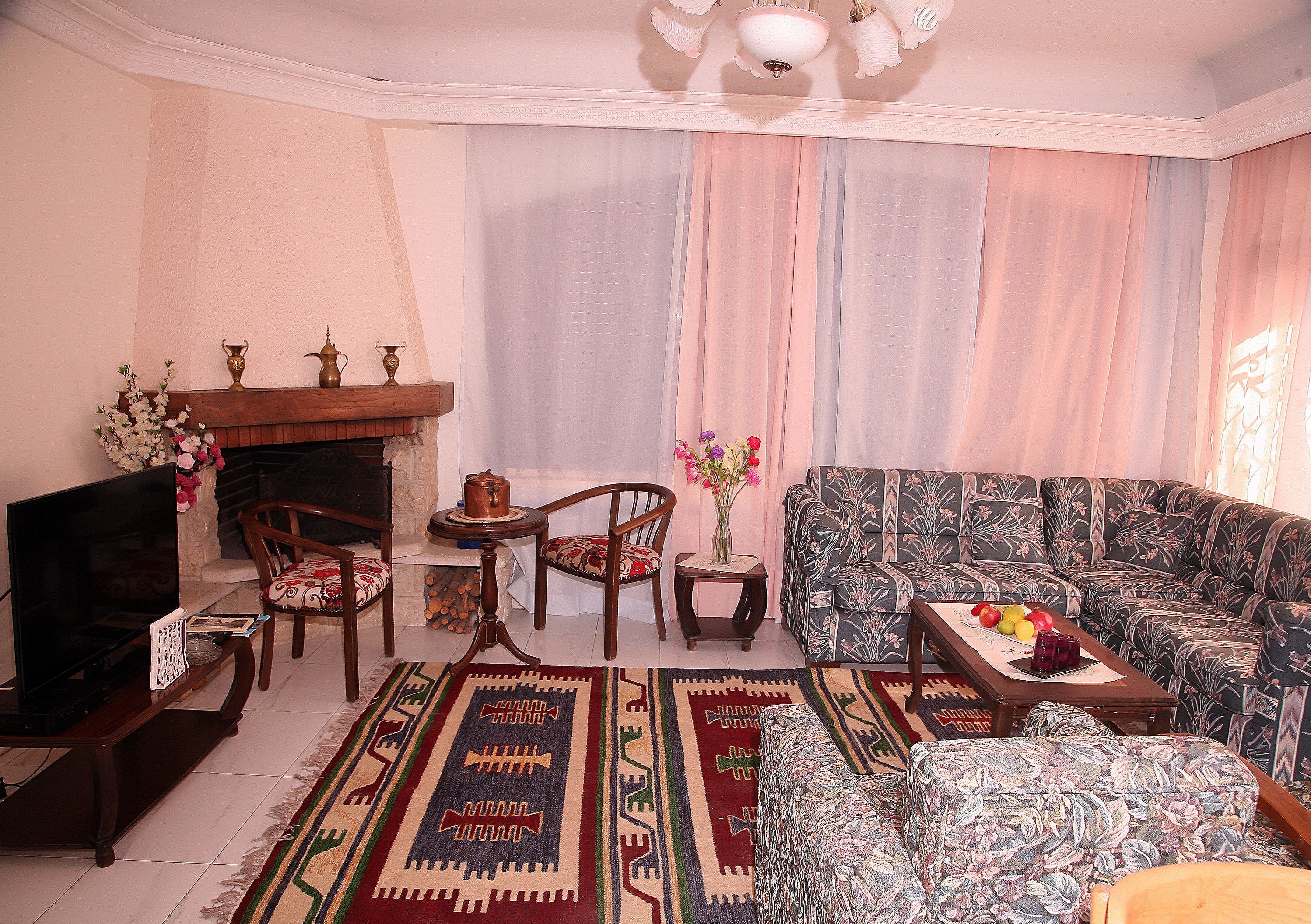 Photo - ROYAL Real ESTATE