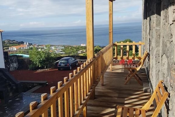 Habitació doble, vistes al mar | Roba de llit d'alta qualitat i cortines opaques