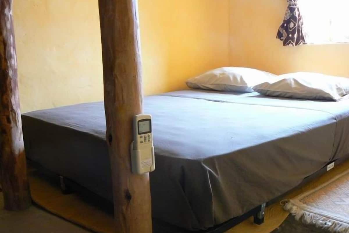 Chambre Double Confort (Bali) | Décoration personnalisée, ameublement personnalisé, rideaux occultants