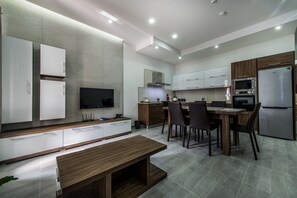 Superior Apartment | Private kitchen - Hacienda Apartments (Sliema)