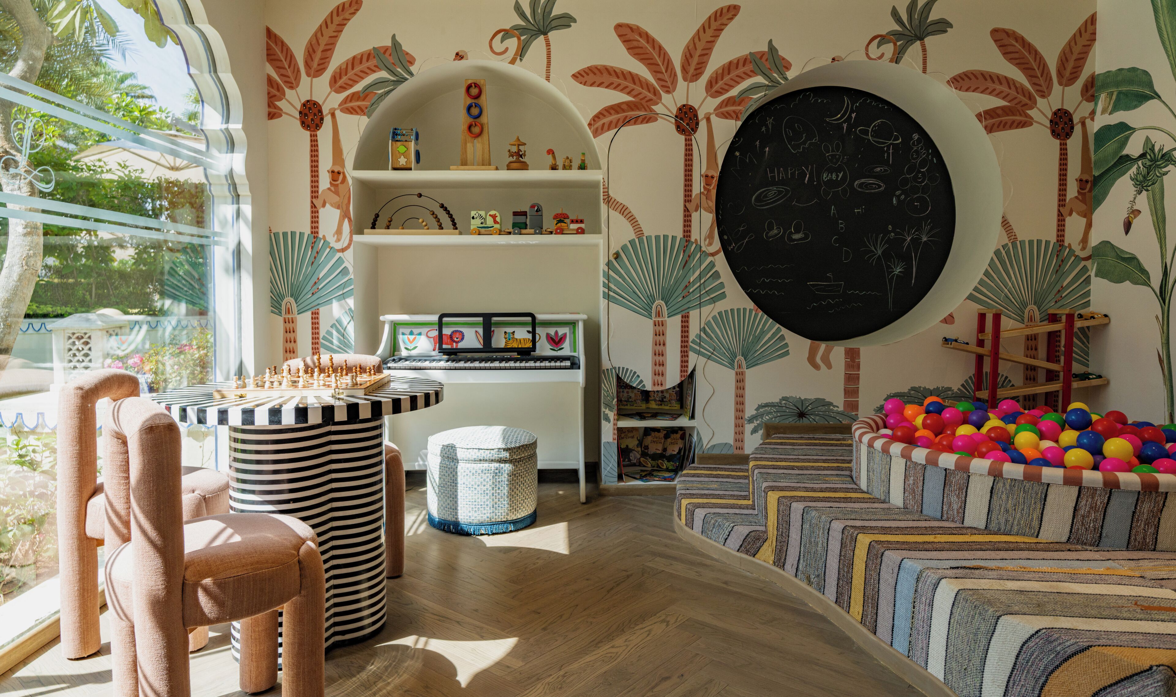 Children’s play area – indoor
