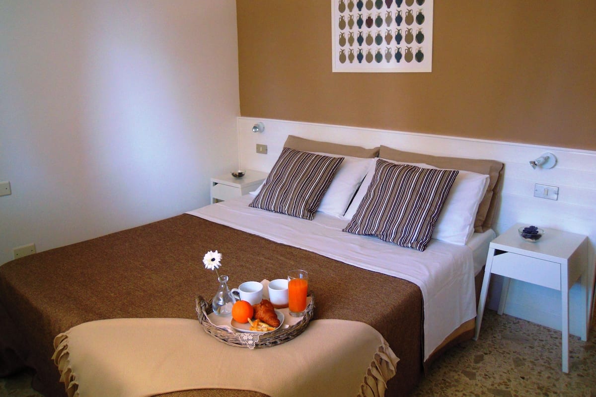 Chambre Double, vue jardin (Teseo)