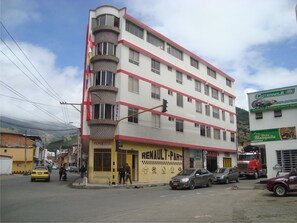 Fachada da propriedade