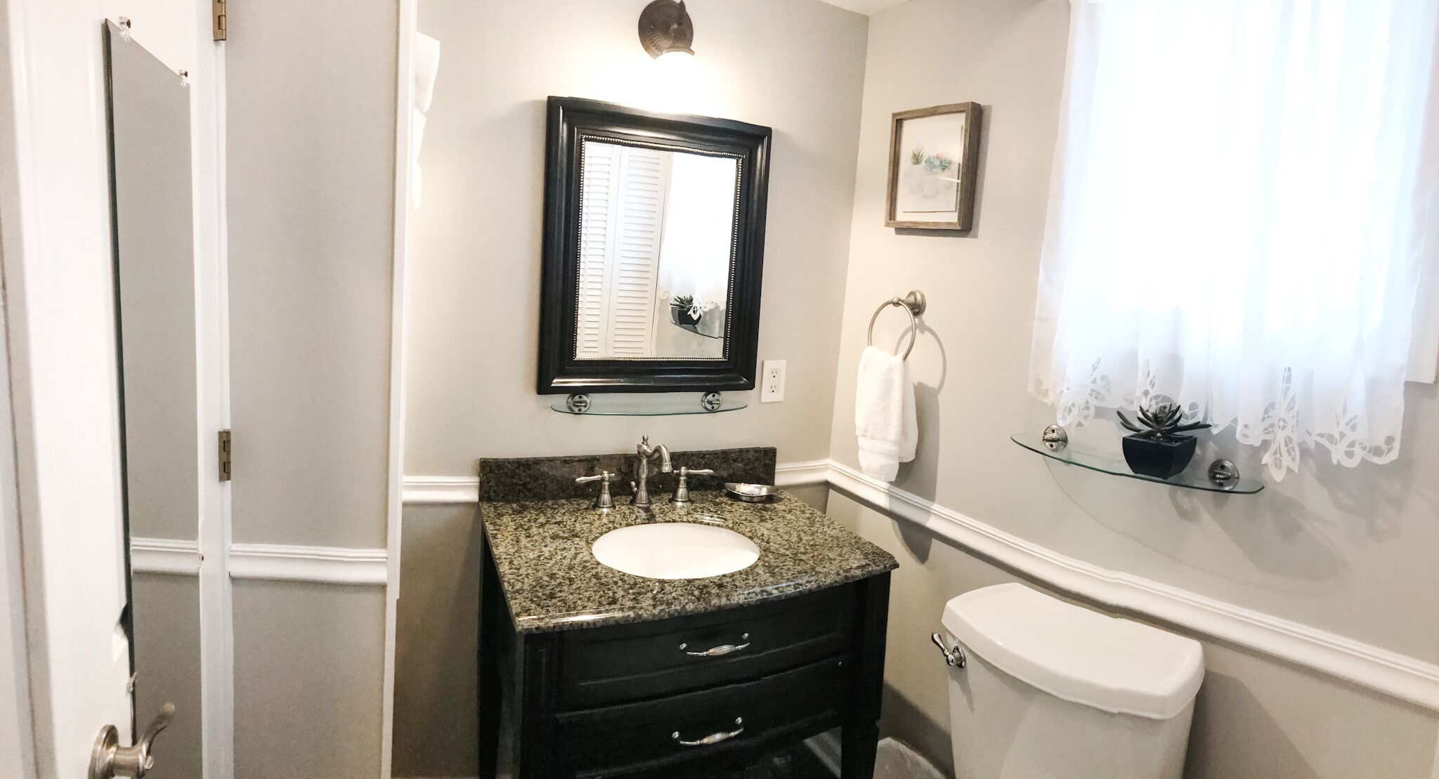 standard studio suite, 1 king bed, non smoking (historic villa) | bathroom | free toiletries, hair dryer, towels