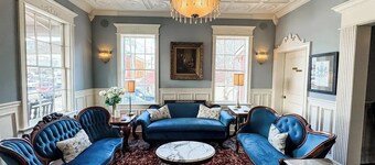 The Dahlonega Square Hotel & Villlas