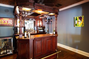 Bar (en la propiedad)