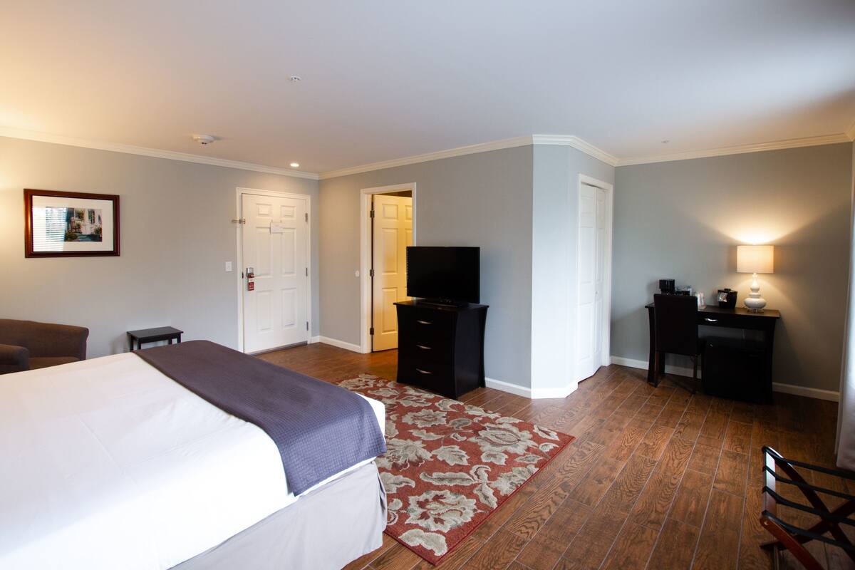 Blackout curtains, iron/ironing board, free WiFi, bed sheets