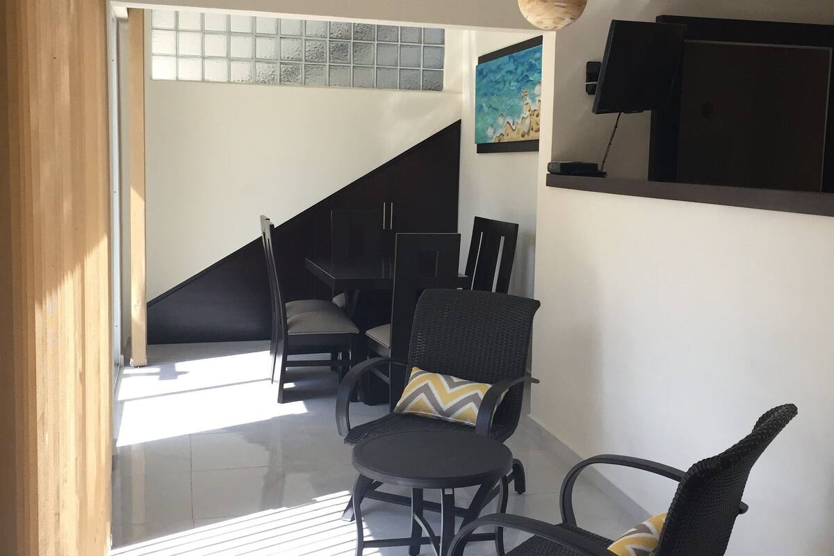 Family Studio Suite, 2 Bedrooms | 1 bedroom, premium bedding, iron/ironing board, WiFi (free)