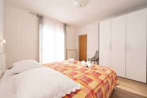 Room - Apartments Biserka (Novalja)