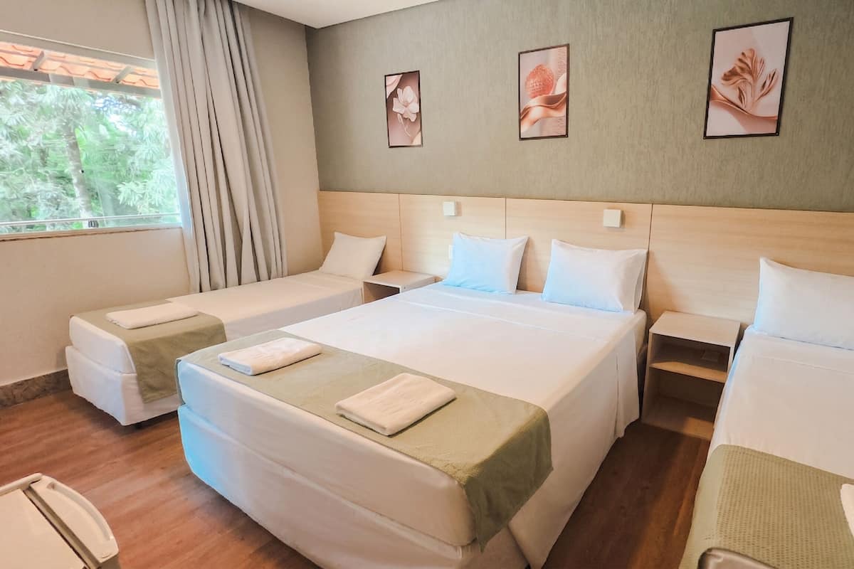 Standard Room | Minibar, blackout drapes, free WiFi, bed sheets