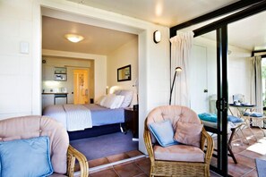 Kowhai Apartment