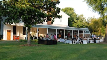 Zona para bodas al aire libre