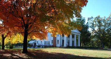 The Colonels B&B and Inn