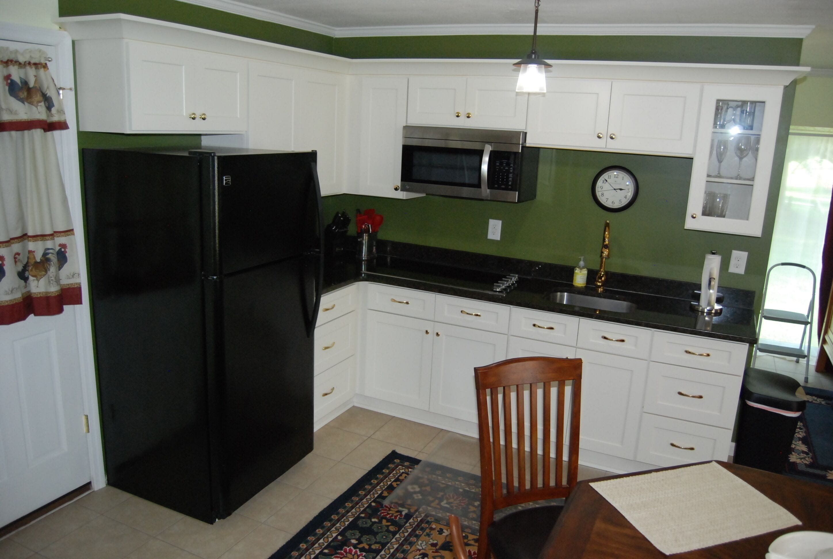 Colonels B & B — photo 8