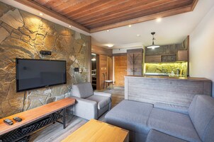 公寓, 1 间卧室, 山景 (in Main Hotel Building) | 起居区