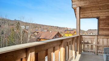 Presidential Apartment | Terrace/patio