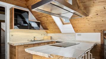 Presidential Apartment | Private kitchen