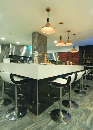 Desayuno típico de la región gratuito y diario