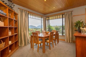 Casa, vista al lago (Holiday) | Servicio a la habitación