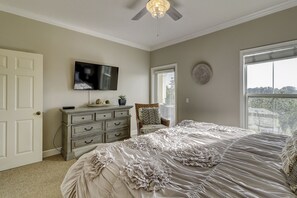 2 Schlafzimmer, Bügeleisen/Bügelbrett, Reisekinderbett, kostenloses WLAN