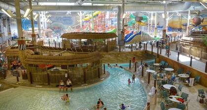 Pet Paradise w Fully-Fenced-Yard; Rustic Charm-Near Slopes-Ski-WtrPrks-JimThorpe