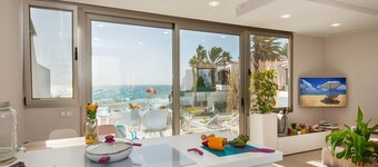 Bungalow Playa del Aguila II over havet