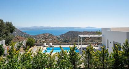 Evgoro-Ouranos villa , private pool