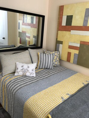 1 quarto, ferros/tábuas de passar roupa, Wi-Fi, roupa de cama