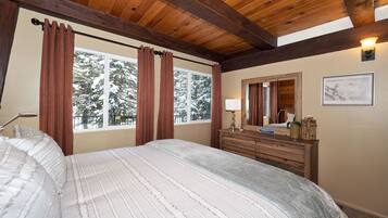 4 habitaciones, escritorio, wifi gratis y ropa de cama