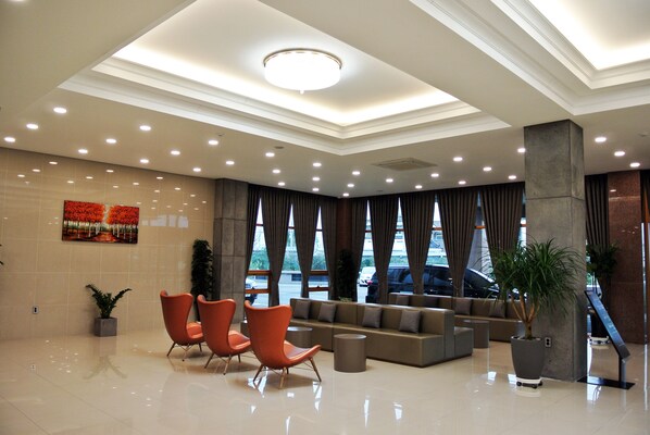 Lobby - Jeju Noblesse Tourist Hotel (Jeju City)