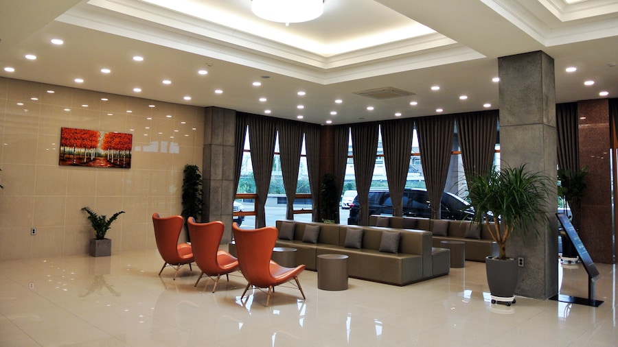 Jeju Noblesse Tourist Hotel