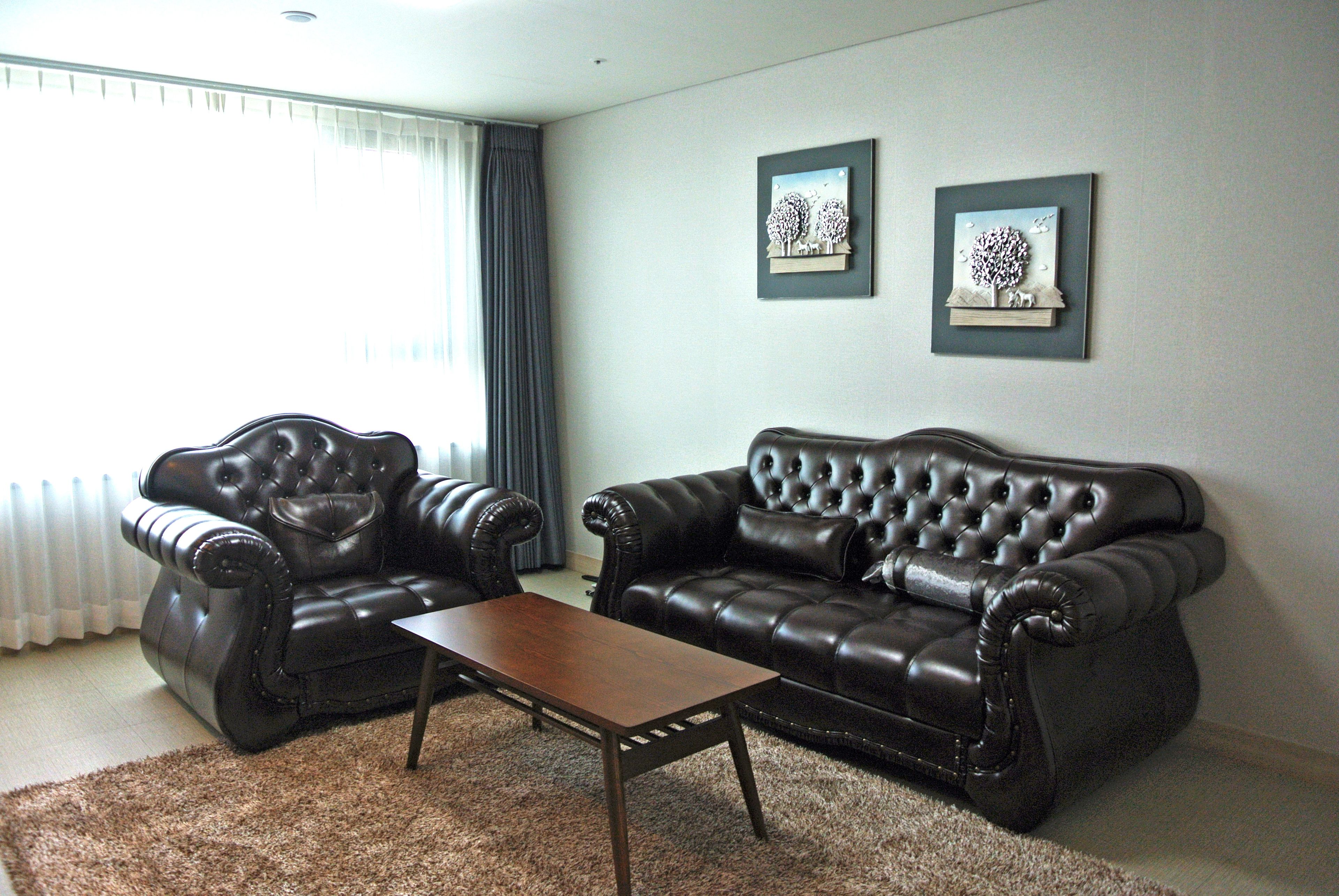 suite, 1 bedroom (bedroom & living room) | 1 bedroom, in-room safe, desk, blackout curtains