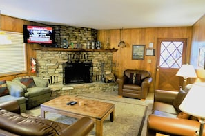 TV, fireplace, DVD player