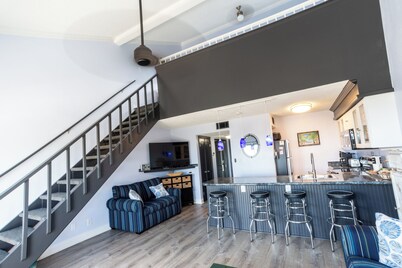 Completely Renovated for  2026 easy beach access and more for your money
