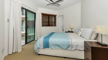 Premium Apartment, 2 Bedrooms, Beach View | 2 bedrooms, premium bedding, desk, iron/ironing board