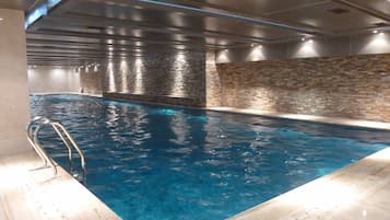 Piscine couverte