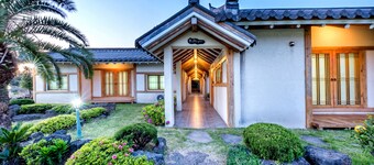 Stone Statue Village Hanok