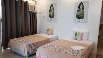 Bureau, draps fournis