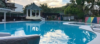 V Resort Dasma