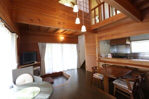 Living area - Suihoen (Gujo)