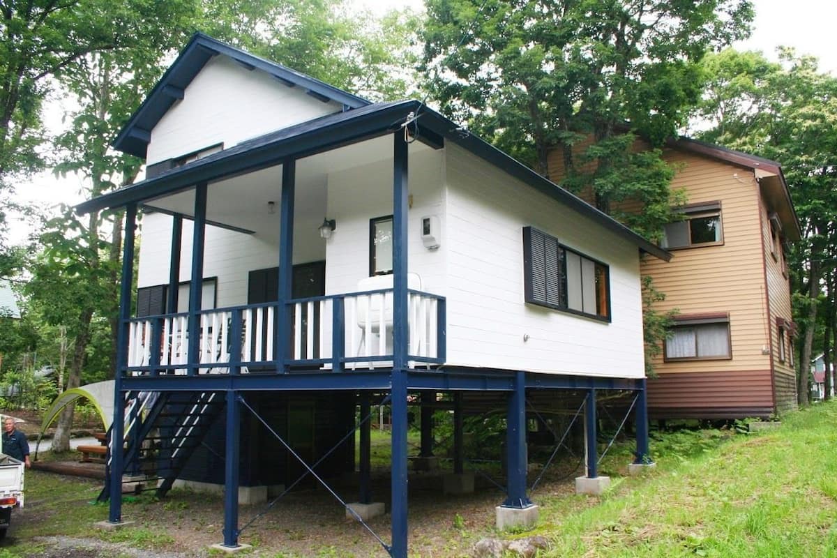 Cottage (Ooruri)