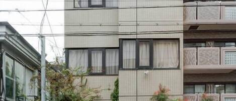 Overnatningsstedets facade