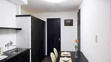 I Standard Japanese Style Family Room | Private kitchen