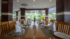 International cuisine - Hotel Central Plaza (Kohalpur)