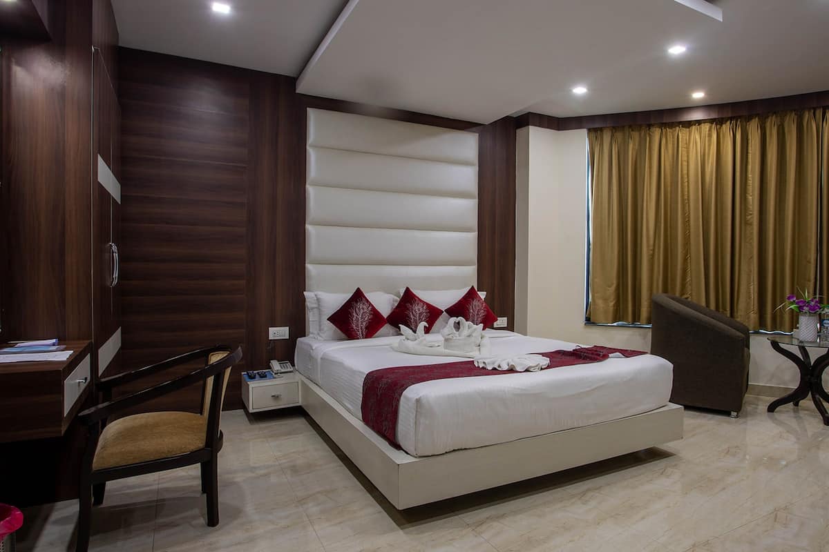 Deluxe kamer, 1 twee- of 2 eenpersoonsbedden, 1 slaapkamer | Luxe beddengoed, een minibar, een kluis op de kamer
