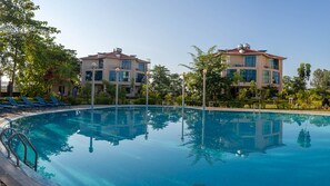Außenpool, Pool auf dem Dach
