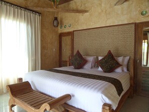 Deluxe-Zimmer | Schreibtisch, Zustellbetten, kostenloses WLAN