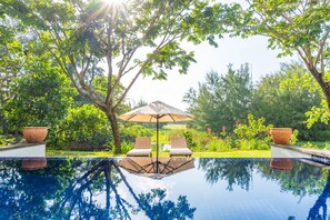 Garden view - Ocean Villas Beach Resort (Da Nang)