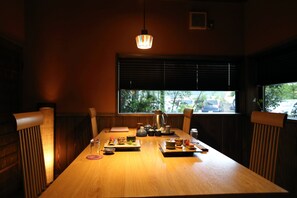 Dining - Shinwaen (Aso)