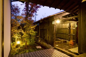 Japanese Style Room with Open-air Bath (Annex)	 | Bathroom | Combined shower/tub, spring water tub, free toiletries, hair dryer